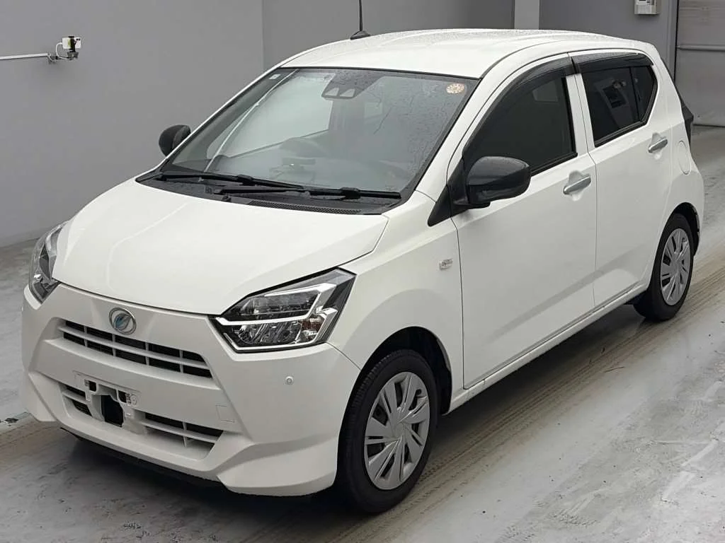 Daihatsu Mira e:S LA350S 2021